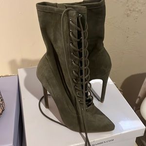 Bootie suede green
